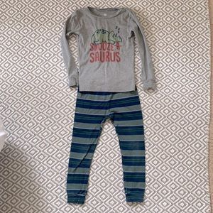 Carter’s Pj set